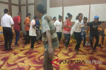 Pertamina Berangkatkan Peserta SMN Papua ke Aceh