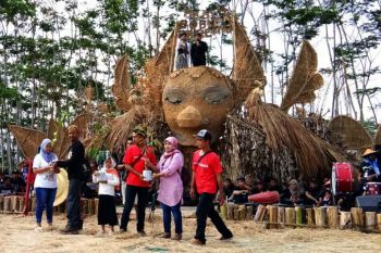 Di FLG, Komunitas Kebon Kliwon kampanye penghijauan