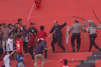 Suporter Semen Padang diminta jaga kekompakan