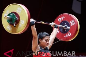ANGKAT BESI PUTRI 48KG INDONESIA
