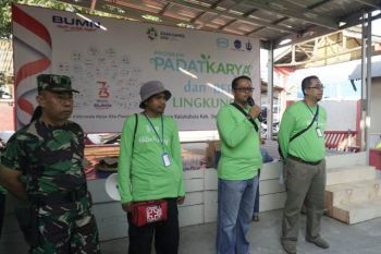 Sinergi 3 BUMN berikan sembako murah di Sigi