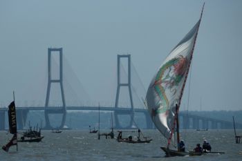 Balap Layar Tradisional