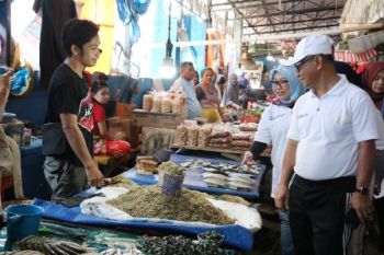 Bupati Mamuju : stok sembako aman jelang lebaran