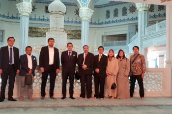 Ormas lintas agama salurkan bantuan korban gempa bumi Lombok