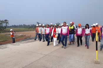 BUMN Hadir - Menteri BUMN pastikan pembangunan Tol Trans Sumatera tepat waktu
