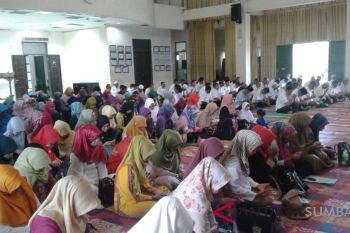 Wabup Padang Pariaman imbau warga bantu korban gempa Lombok