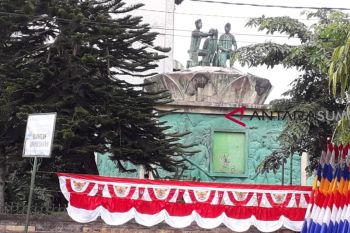 Jangan jadikan monumen perjuangan tempat mesum