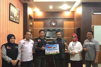 FTI UMI sumbang lima sapi untuk Lombok