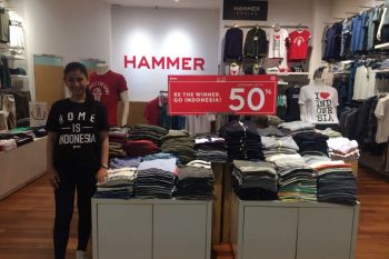 Diskon 50 persen di Hammer PIM