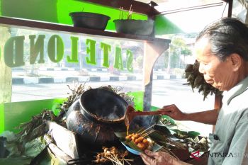 Kenikmatan sempurna sate London nan legendaris