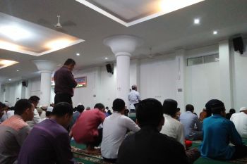 Cuaca tidak mendukung, PHBI Padang alihkan pelaksanaan shalat Ied