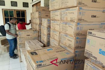 Dinkes Papua kirim 1.000 vial vaksin MR ke Puncak Jaya