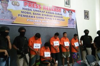 Polisi: perampokan mobil bank bawa uang tunai Rp3,5 miliar libatkan 10 pelaku