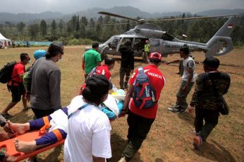 Jafro Megawanto raih emas dari paralayang