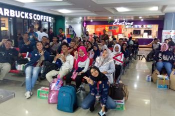 BUMN Hadir - peserta SMN kunjungi rumah kreasi edukasi Lampung