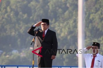 BERANDA - BUMN HADIR - PLN gelar upacara bendera di pulau terdepan