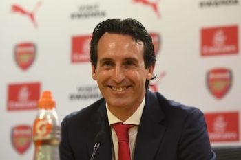 Tidak ada perkenalan lemah lembut bagi Unai Emery