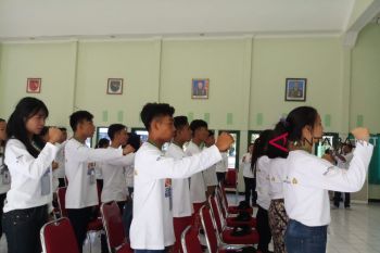 TNI gembleng peserta SMN dari Manado