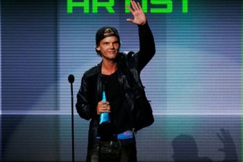 Almarhum Avicii ternyata meninggalkan 200 lagu