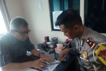 Atlet menembak lewat Musi II saat solat Ied