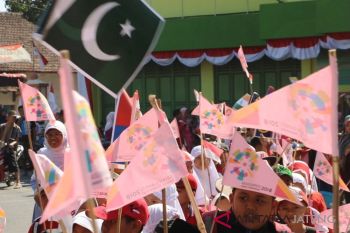 Lewat pawai, pelajar Kudus promosi Asian Games