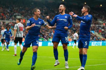 Gol bunuh diri Newcastle amankan kemenangan Chelsea