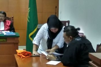 Dhawiya dituntut jalani rahab narkotika dua tahun