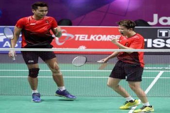 Dua ganda Indonesia melangkah ke semifinal bulu tangkis Asian Games