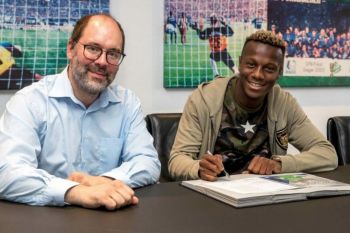 Schalke resmi rekrut Mendyl dari Lille
