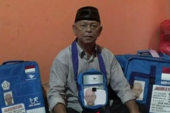Pedagang buah di Kolaka berangkat ibadah haji