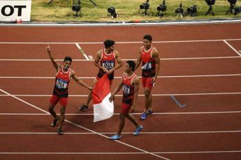 Indonesia rabut perak lari 4x100 meter putra