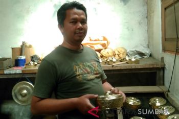 Talempong tetap bertahan dalam perkembangan gaya hidup modern