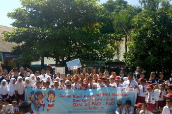 Karyawan pertamina ajar ratusan siswa di Kabupaten Maros
