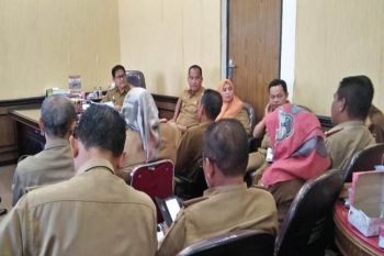 Pemkab rapat program Bupati dan Wakil Bupati Sinjai terpilih