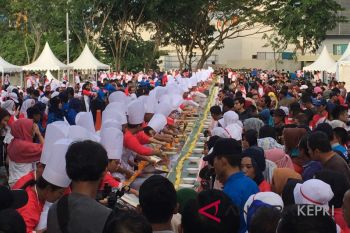 Roti jala 73 meter masuk MURI