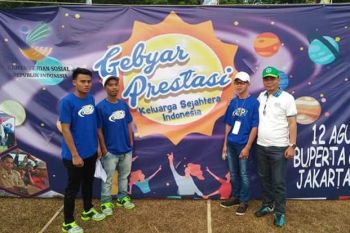 Suku Anak Dalam Muratara terima penghargaan Presiden Jokowi