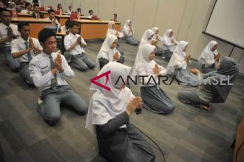 Siswa Mengenal Nusantara Sumsel dibekali tari dan lagu daerah