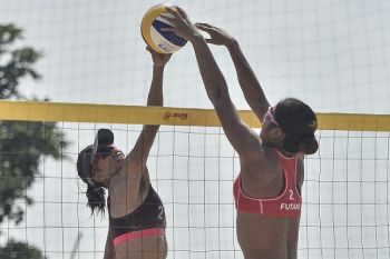 Asian Games - Dua tim  voli pantai putri Indonesia telan kekalahan