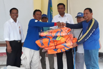Dinsos Distribusikan Bantuan ke Kampung Siaga Bencana