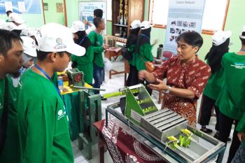 BUMN HADIR- SMN Kepri kunjungi "Sekolah Riset" Yogyakarta