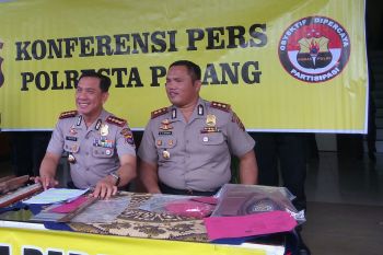 Tim Saber Pungli Padang tangani tiga kasus selama 2018