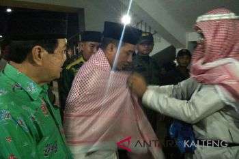 Jamaah haji Kotim tiba di Sampit tidak lengkap karena ini