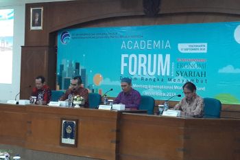 Kemkominfo-UII gelar Forum Akademia tentang Ekonomi Syariah