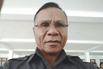 Dinas Pariwisata Kupang dilatih dasar-dasar kepariwisataan