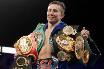 Alvarez beri kekalahan pertama bagi Golovkin