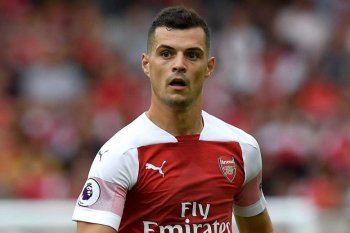 Tendangan bebas Xhaka warnai kemenangan Arsenal