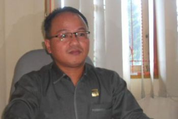 Jangan sampai gagal lagi, legislator minta masyarakat dukung normalisasi Batang Lembang
