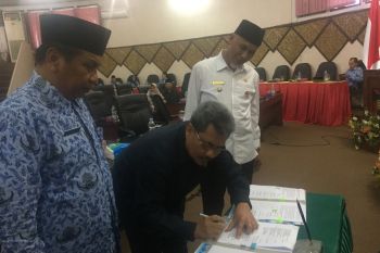Target pendapatan Kota Padang naik Rp2,4 miliar