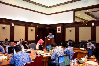 Warga Demak diminta terapkan gaya hidup sehat