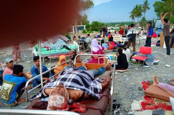 Ada ratusan jiwa akibat korban gempa di Palu